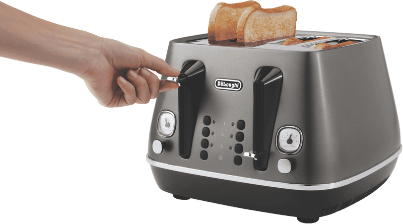 DeLonghi Distinta Titan 4 Slice Toaster