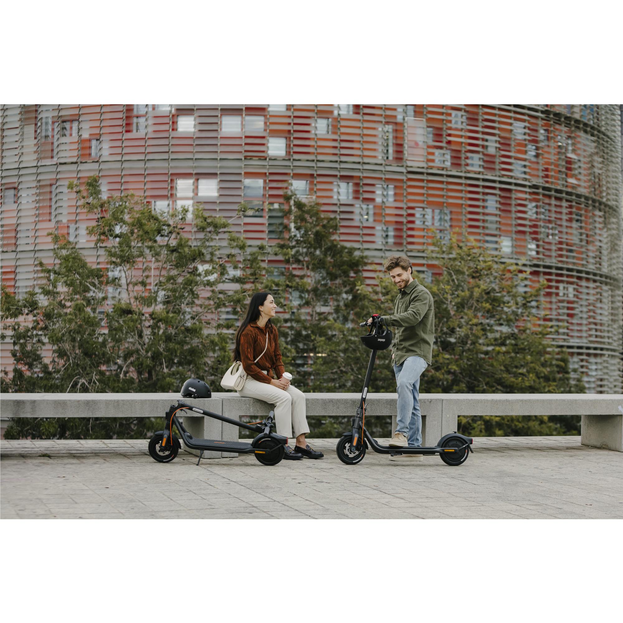 Segway Ninebot Kickscooter F2 Plus