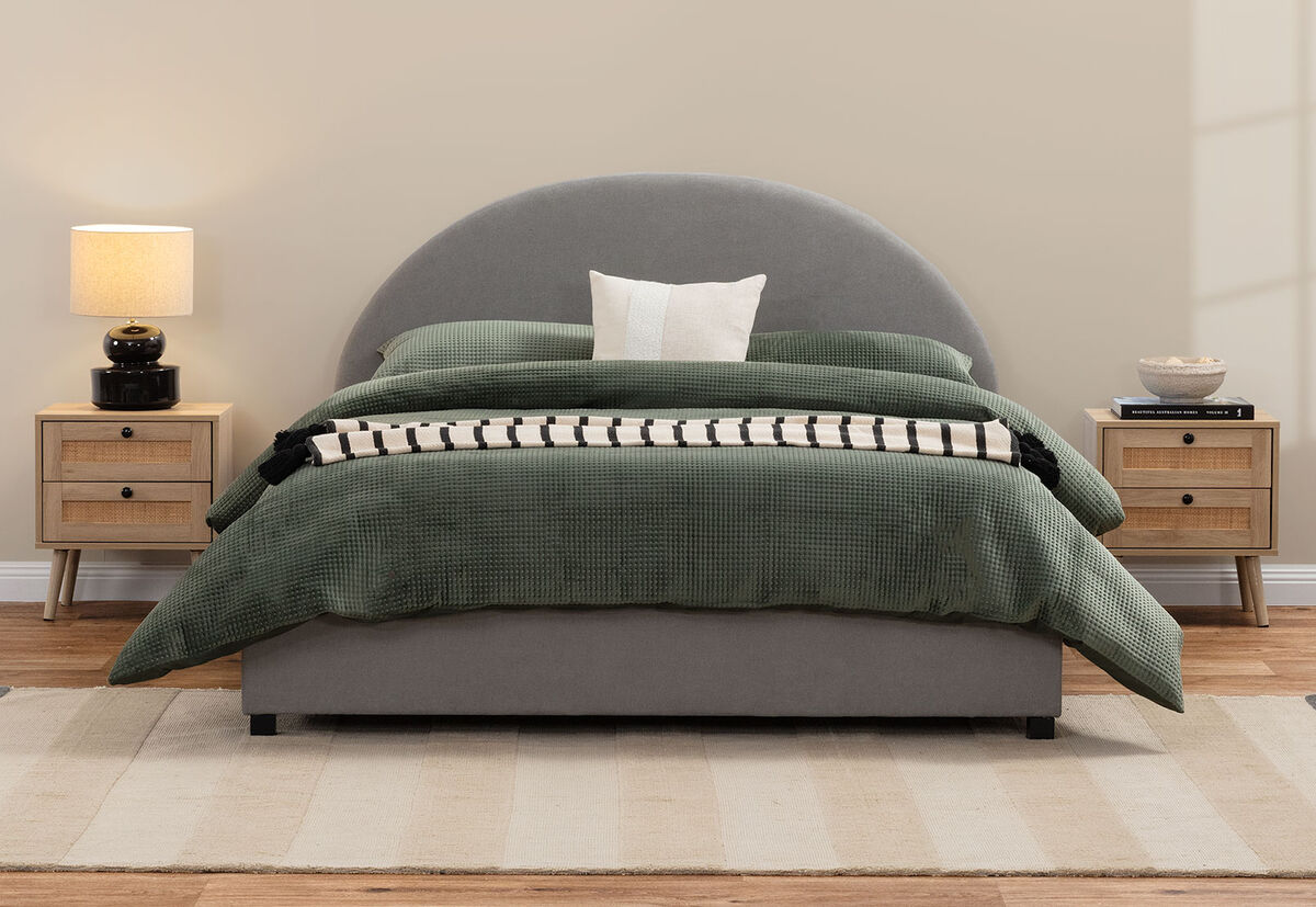 DELY REY Queen Bed