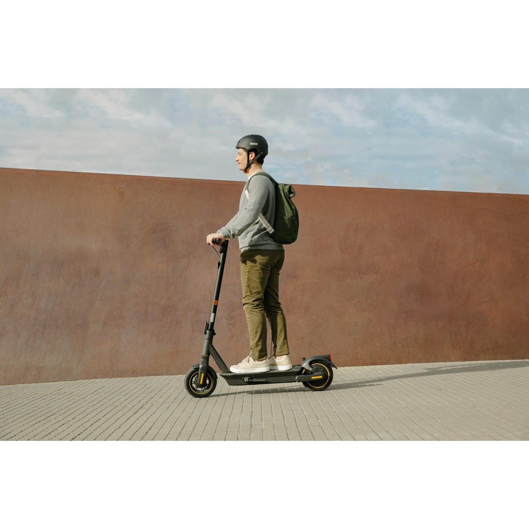 Segway Ninebot KickScooter MAX G2 Electric Scooter