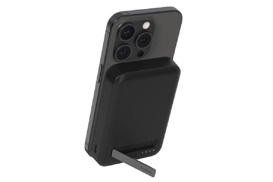 Belkin BoostCharge Qi2 15W 10K Power Bank Wireless Charger, Black(BPD008BTBK) 45cm USB-C to USB-C Cable, 15W Total Power, 4-Port Power Bank