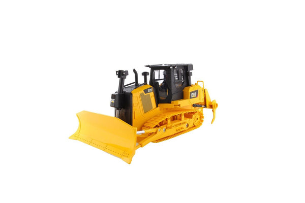 Diecast Masters 1:24 Cat D7E Track Type Tractor 2.4Ghz RC Kids Play Toy 3y+