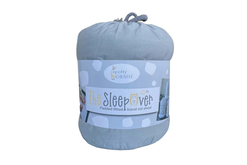 Spotty Giraffe The SleepOver Portable Lightweight Cot Travel Sheet Cool Grey