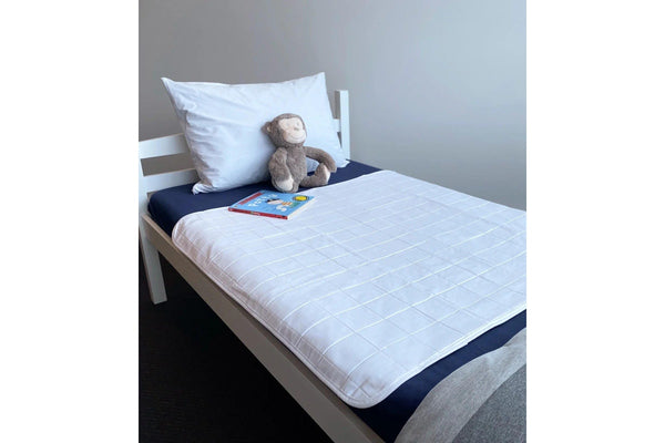 Brolly Sheets: Bed Pad without Wings - White