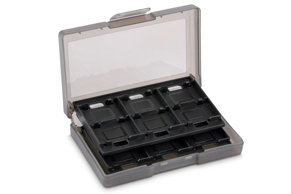 3rd Earth 24 Game Card Case for Nintendo Switch
