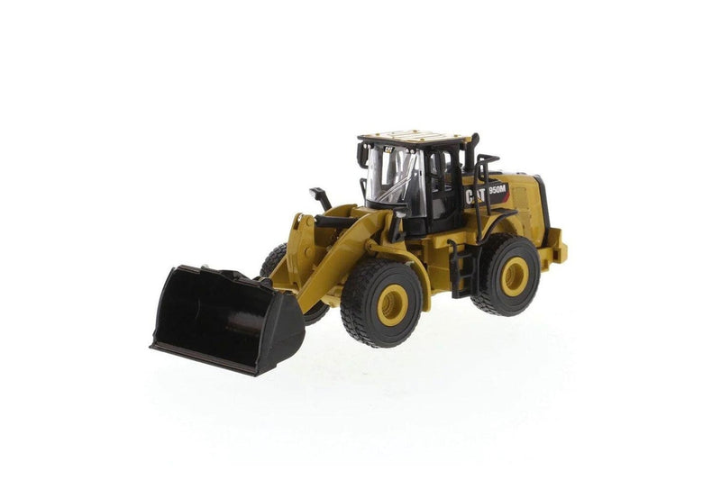 Diecast Masters 1:64 Cat 950M Wheeled Loader Scale Model Kids Play Toy Set 8y+