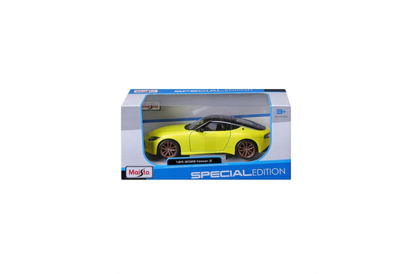 Maisto 1:24 2023 Nissan Z Model Car KidsModel Car Play Toy Yellow 3y+