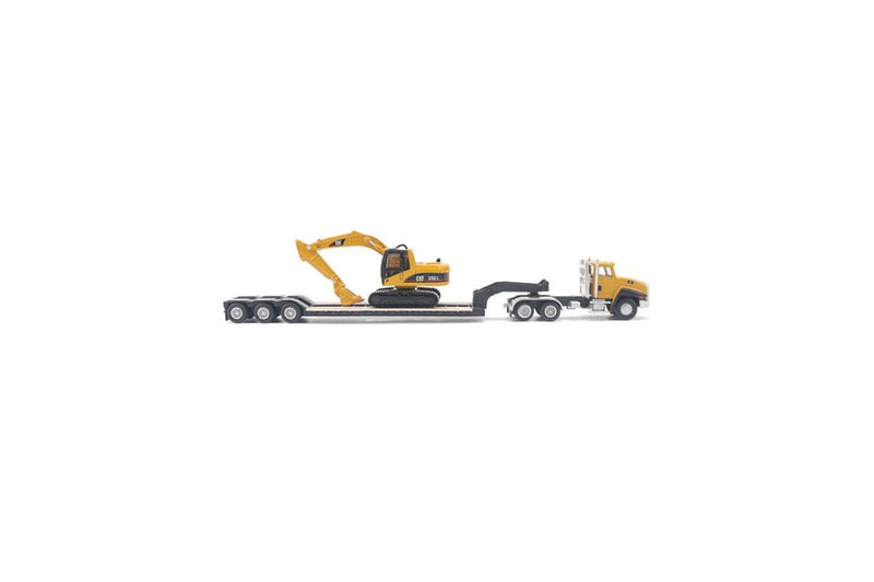 Diecast Masters 1:87 Cat CT660 Tractor & Lowboy W Excavator Kids Toy 8y+ Asstd