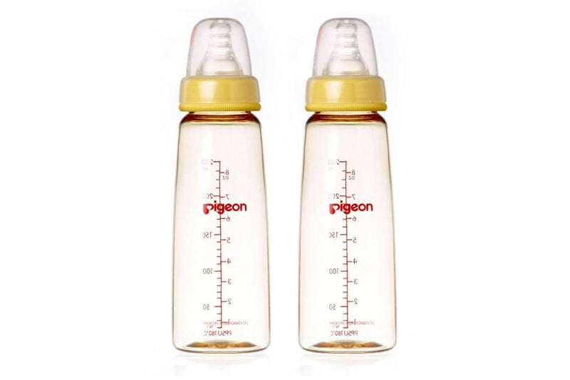 2x Pigeon Flexible Peristaltic Nipple 240ml M Round Hole Baby Feeding Bottle 4m+