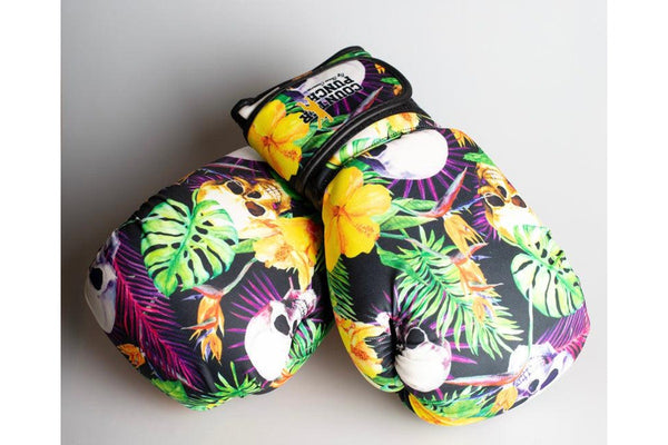 Counterpunch Skull Patterned Boxing Gloves - 12oz