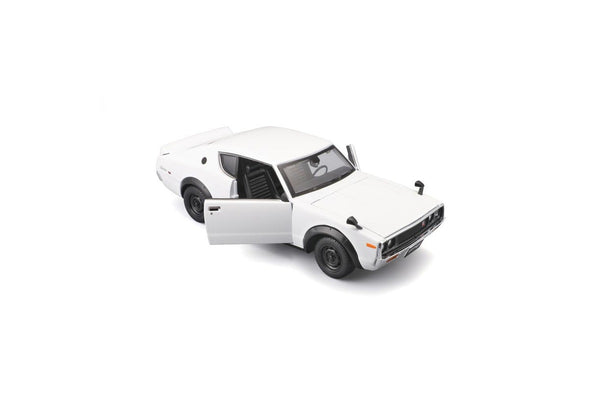 Maisto 1973 Nissan Skyline 2000 GT-R Diecast Display Model 1:24 Scale Toy WHT 3+