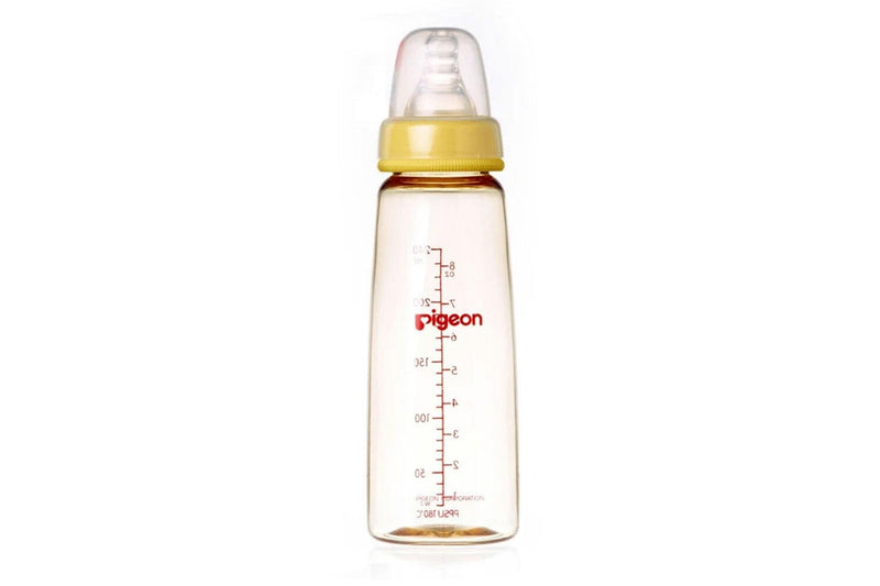 2x Pigeon Flexible Peristaltic Nipple 240ml M Round Hole Baby Feeding Bottle 4m+