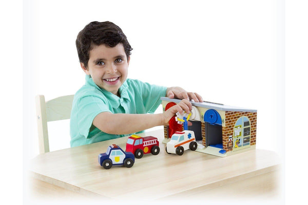 Melissa & Doug: Lock & Roll - Rescue Garage