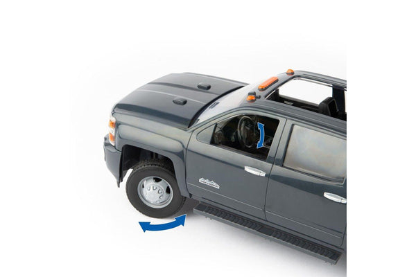 John Deere General Motors 1:16 Construction Vehicle Toy Set w Accessories 3y+