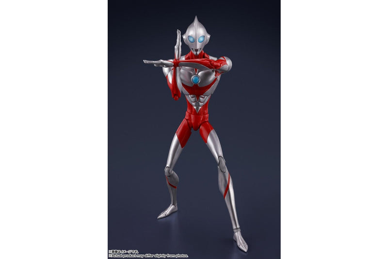 Ultraman: Ultraman & Emi - S.H.Figuarts Figure