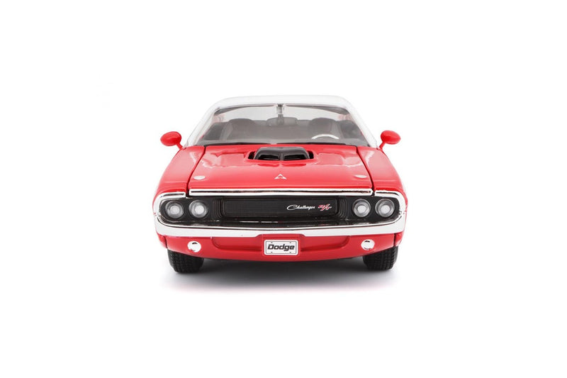 Maisto 1970 Dodge Challenger R T Coupe Diecast Display Model 1:24 Scale 3+