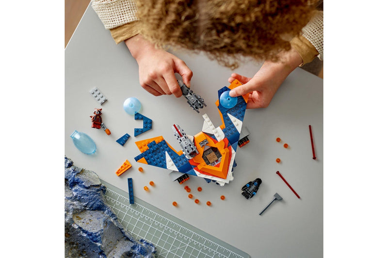 LEGO Marvel: Rocket's Warbird vs. Ronan - (76278)