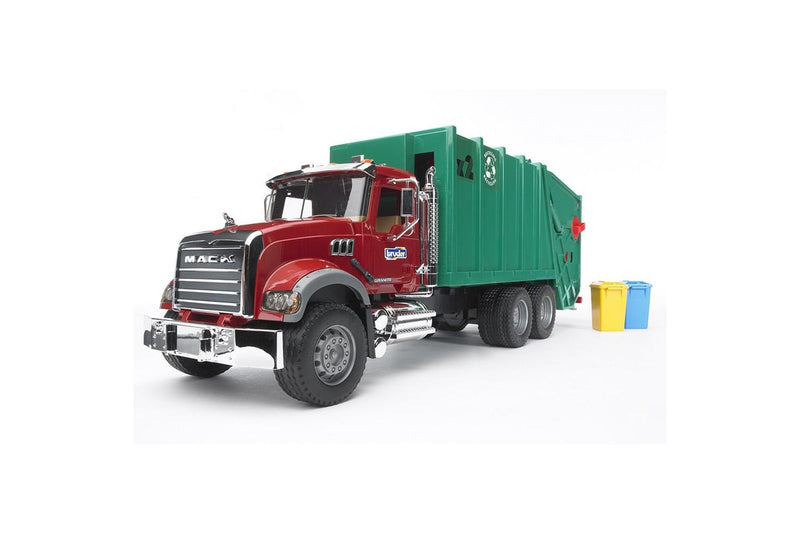 Bruder 1:16 MACK Granite 69cm Garbage Truck Rear Loading Red Green Kids Toy 4y+