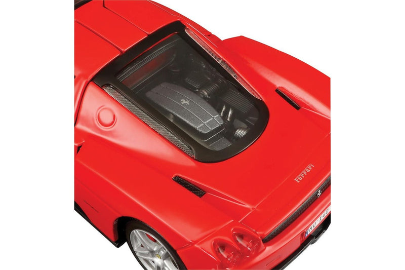 Maisto 2002 Enzo Ferrari Sports Car Diecast Display Model 1:24 Scale Toy 3+