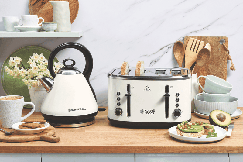 Russell Hobbs Legacy 4 Slice Toaster Cream
