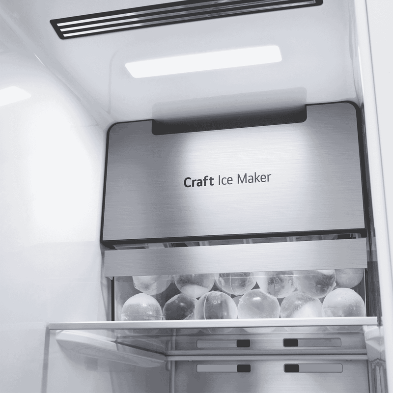 LG 635L InstaView SxS Refrigerator