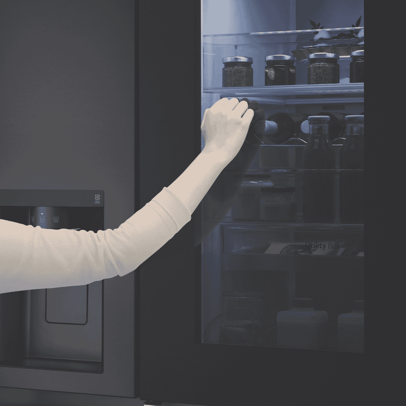 LG 635L InstaView SxS Refrigerator