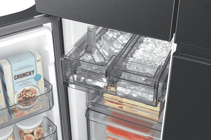 Samsung 809L AI Family Hub Refrigerator