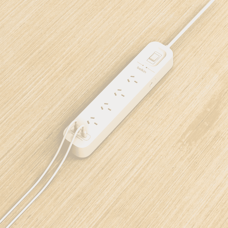Belkin SurgePro 4-Outlet Surge Protector with Dual USB-C