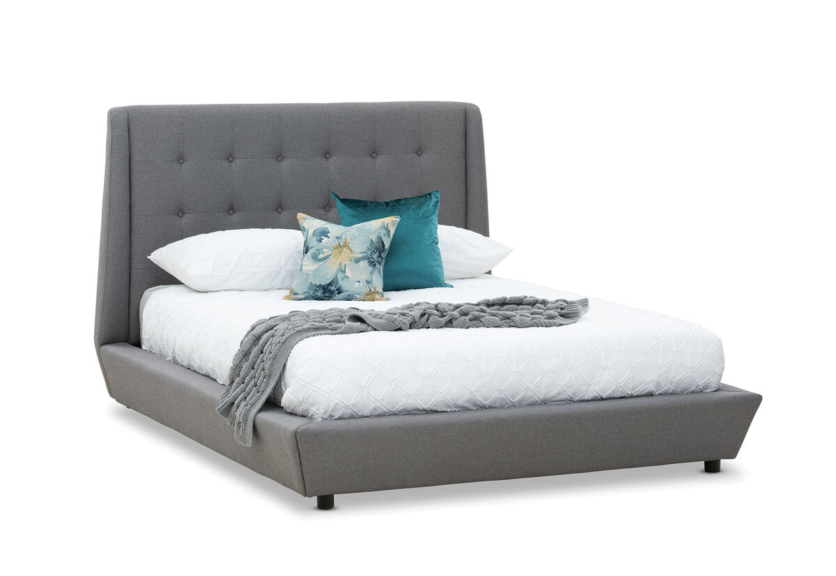 FULTON Queen Bed