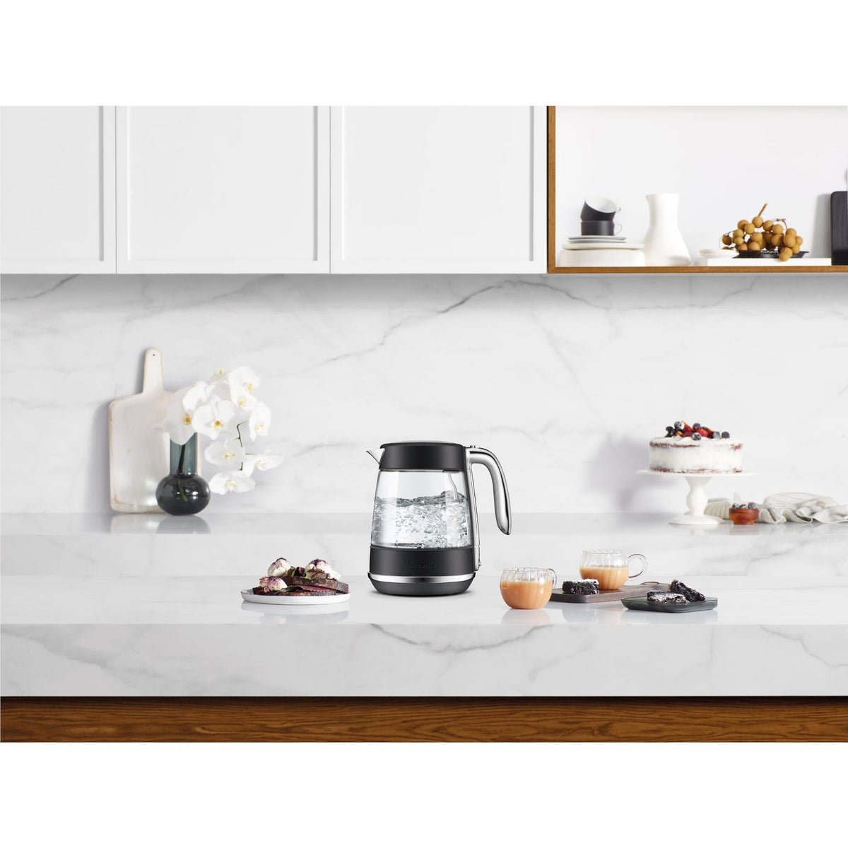 Breville the Crystal Luxe Kettle [Black Truffle] — view 2