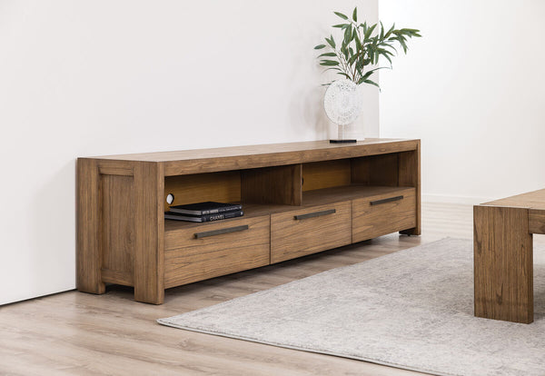 ROMULUS 2200 Entertainment Unit