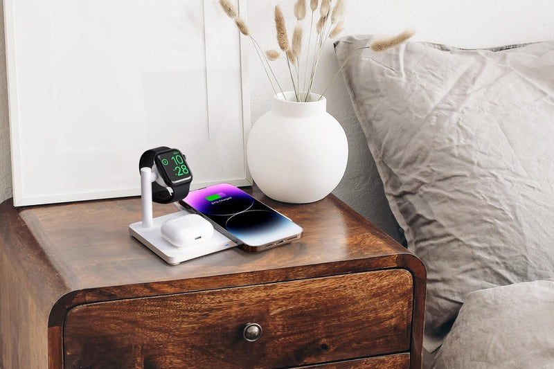Kogan 15W 3-in-1 Wireless Charger (MFI Certified)