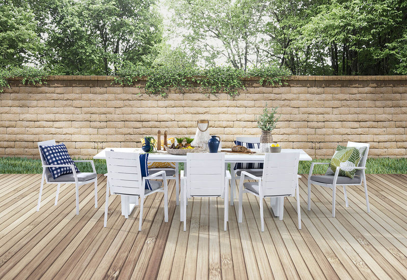 HAVENCOURT Outdoor Dining Table