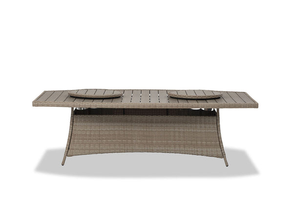 LUAU Outdoor Dining Table