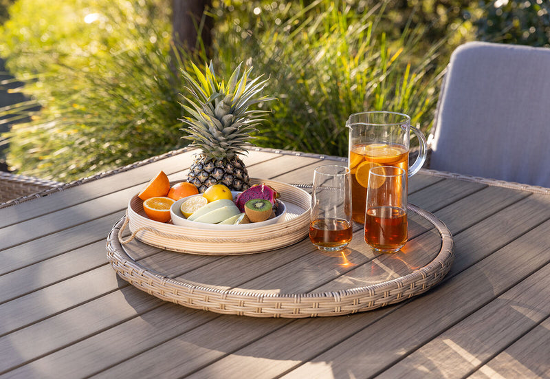 LUAU Outdoor Dining Table