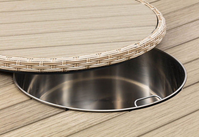 LUAU Outdoor Dining Table