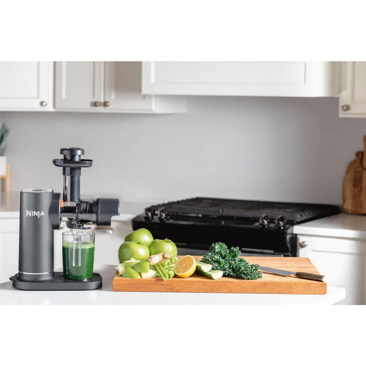 Ninja JC151 NEVERCLOG Cold Press Juicer — view 4