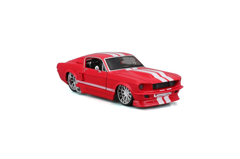 Maisto 1:24 Design Classic Muscle 1967 Ford Mustang GT Kids Model Car Toy 8y+