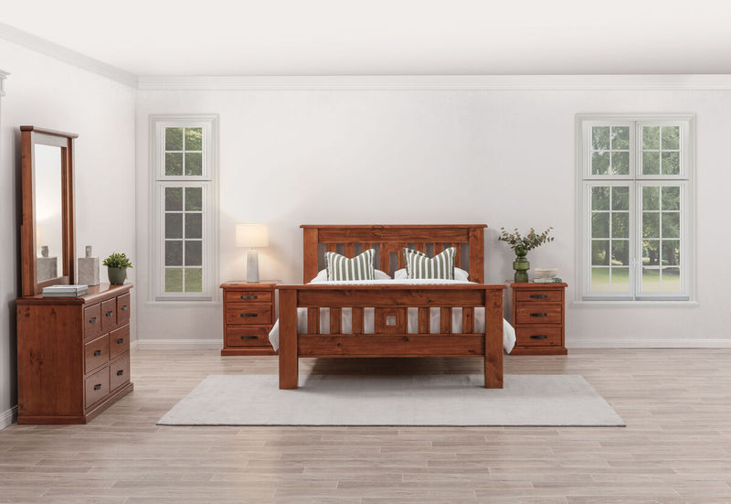 CALLAGHAN 4 Piece Queen Bed Dresser Suite