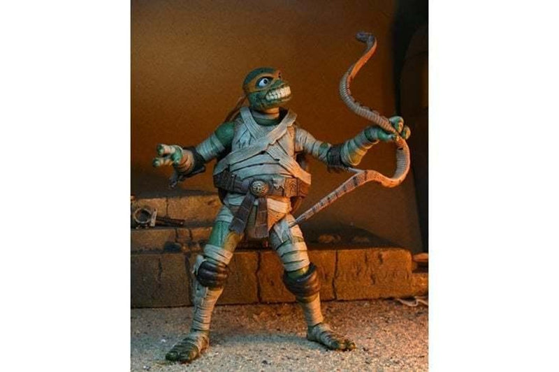 Universal Monsters x TMNT: Ultimate Michelangelo as The Mummy - 7" Figure