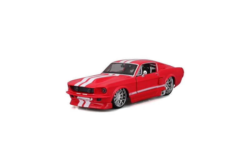 Maisto 1:24 Design Classic Muscle 1967 Ford Mustang GT Kids Model Car Toy 8y+