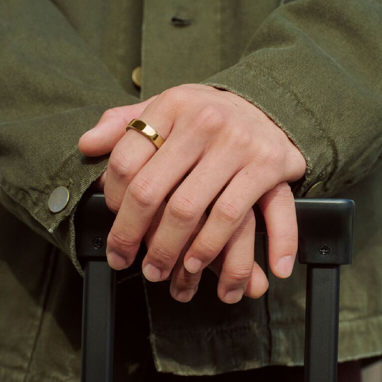 Oura Ring 5 Gold - Size 8