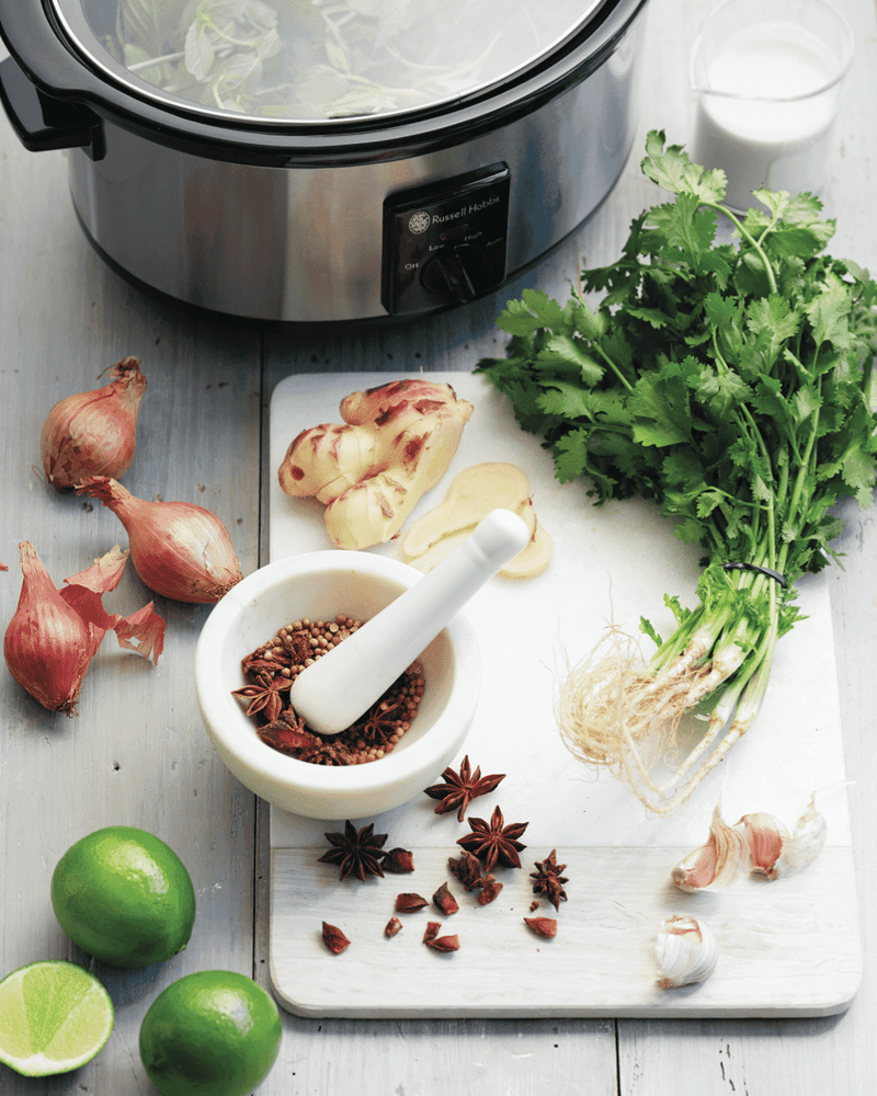 Russell Hobbs Slow Cooker 6L Glass Lid