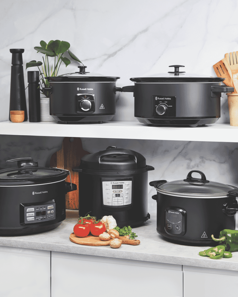 Russell Hobbs 6 Litre Searing Slow Cooker Matte Black