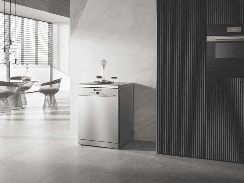 Miele 60cm Freestanding Dishwasher Clean Steel