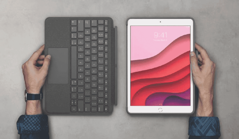 Logitech iPad 10.2" Combo Folio Touch