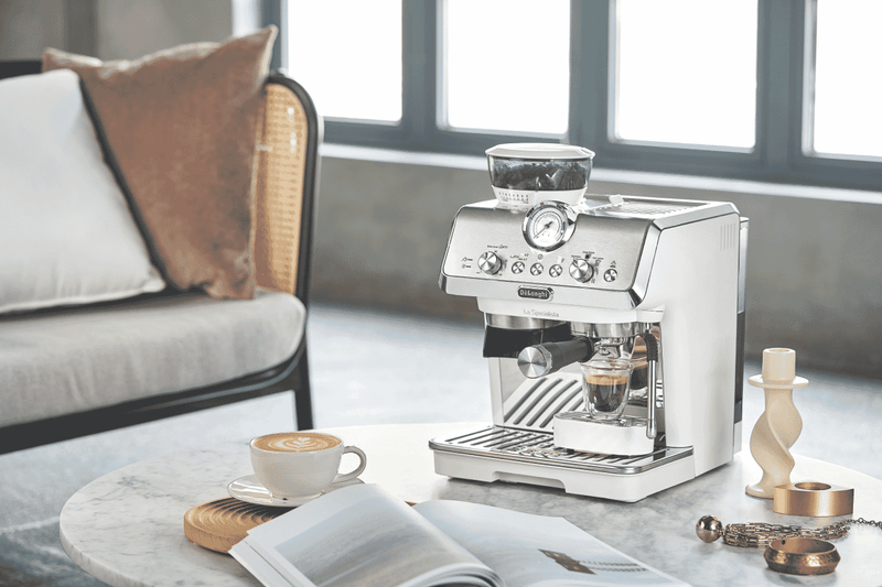 DeLonghi La Specialista Arte Manual Pump Coffee Machine White