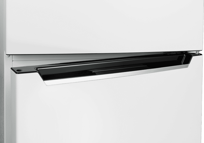 CHiQ 202L Top Mount Refrigerator