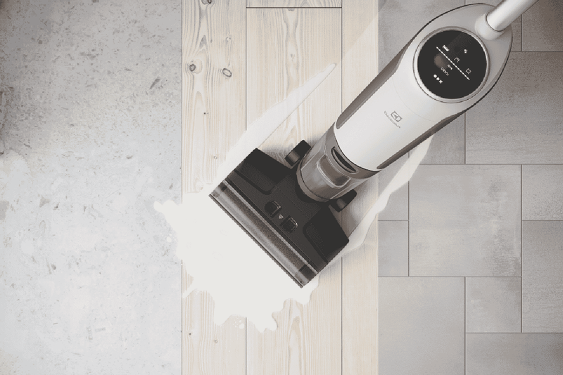 Electrolux UltimateHome 700 Wet & Dry Cordless Vacuum White
