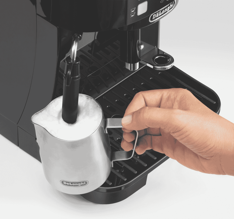 DeLonghi Magnifica Fully Automatic Coffee Machine Black